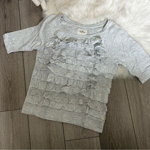 Hollister half sleeve gray top